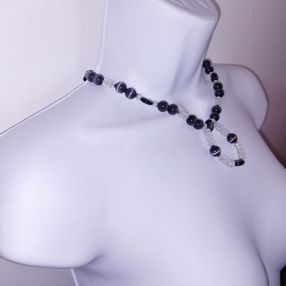 Handmad Charcoal Agate Beaded Necklace With Clear Beads Hand Crafted 17 inches - Picture 6 of 11